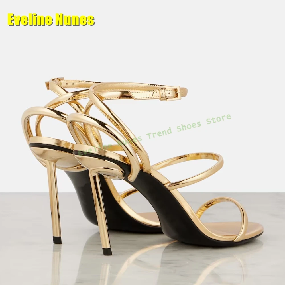 Golden Strappy Metallic Leathe - Sandal Strappy Heeled recensione e prezzo