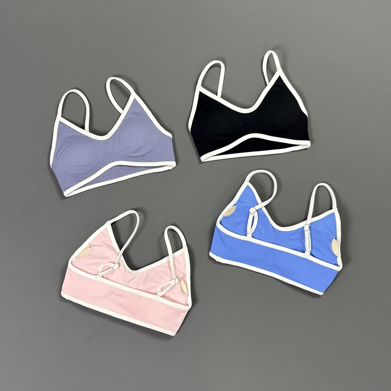 Women Contrastline Yoga Bra V  - Crop Top Crochet recensione e prezzo